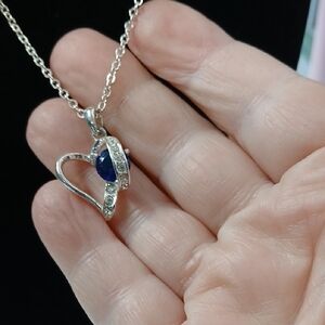 Elegant Silver Tone Heart Pendant With Blue Stone Necklace